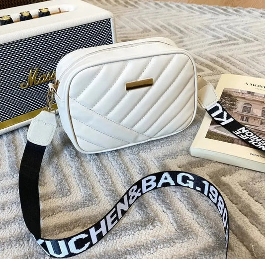 Trendy Women's Shoulder Bag