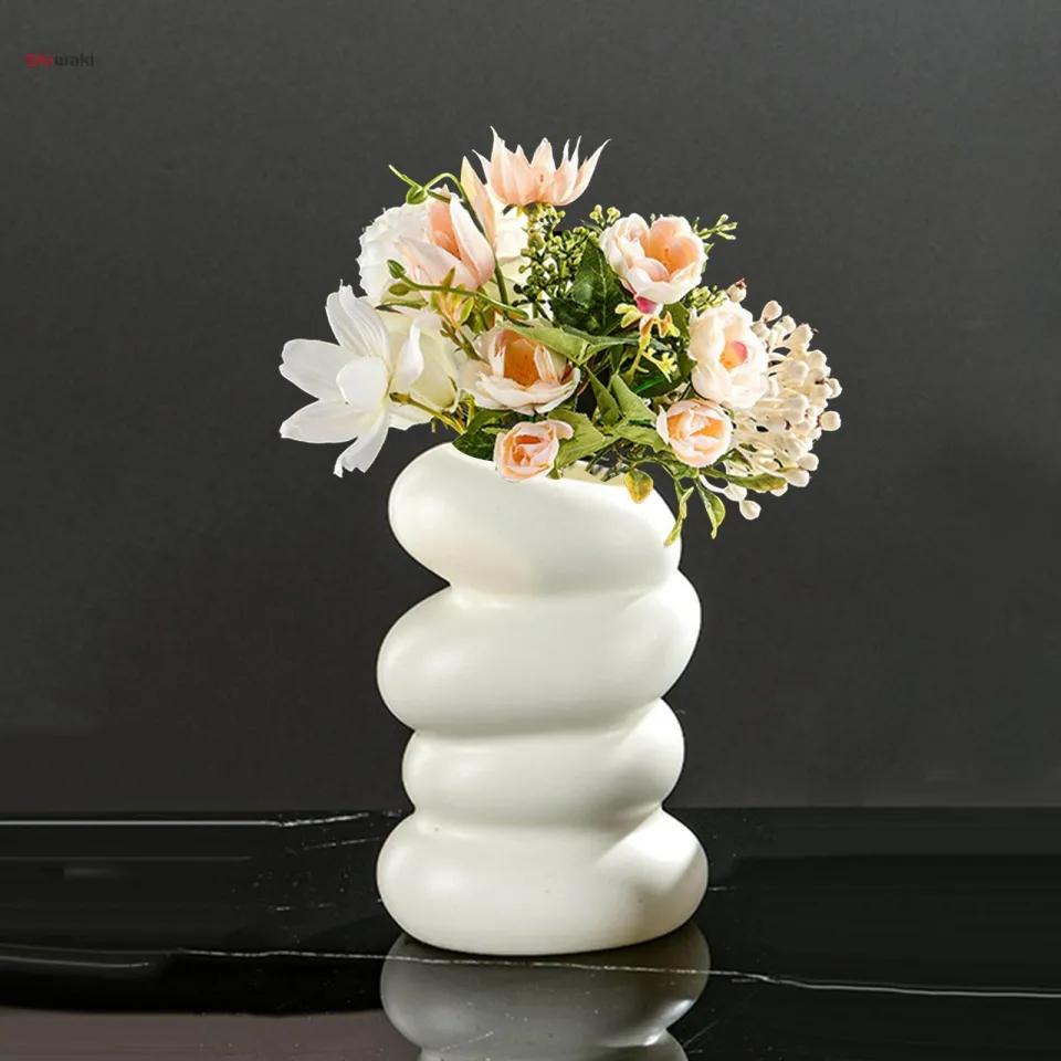 Elegant Wavy Plastic Vase