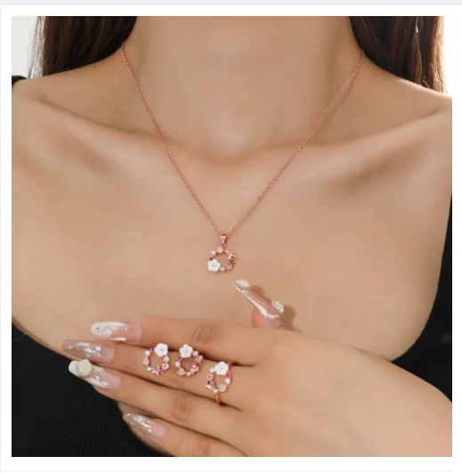 4 Pieces Rose Gold Lady